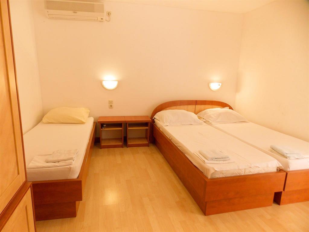 נובליה Apartments Frane (Adults Only) חדר תמונה